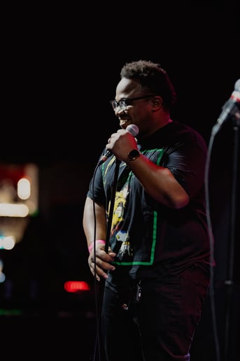 Gallery photo 1 of Mo.B | Black Crown Comedy
