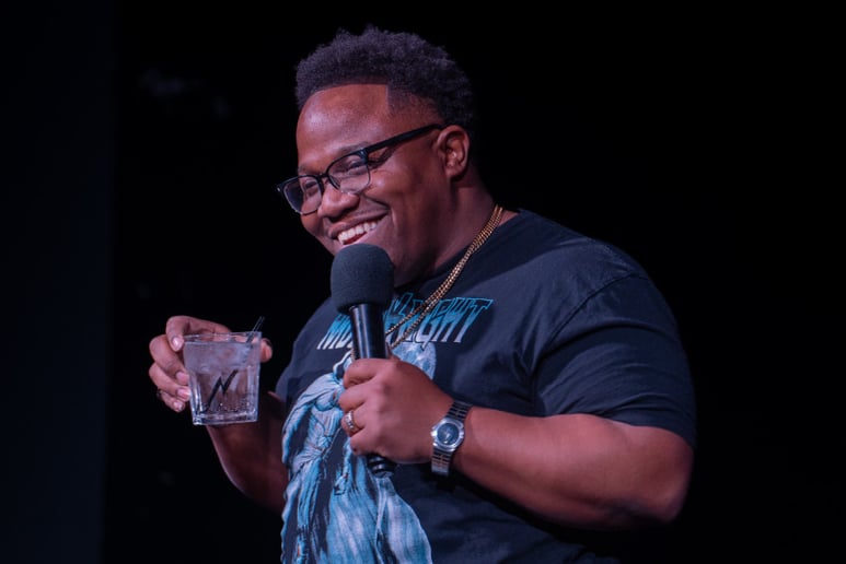 Gallery photo 2 of Mo.B | Black Crown Comedy