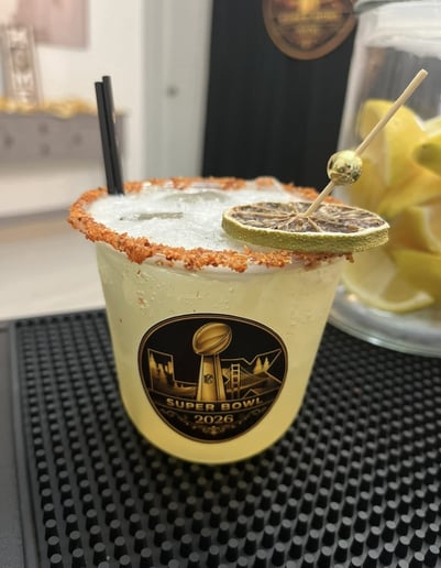 Gallery photo 1 of Mobile Bartender, Mixology Classes