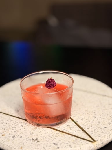 Gallery photo 8 of BeeHive Mobile Bar