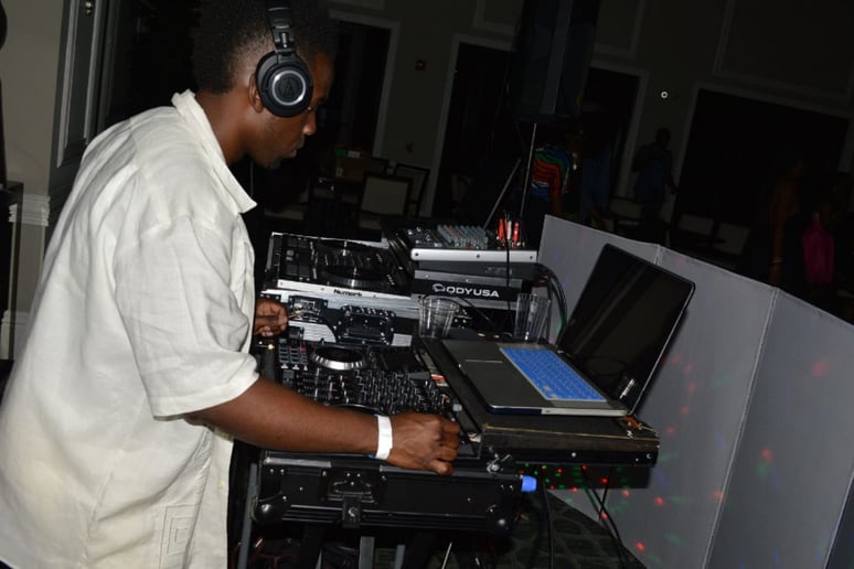Gallery photo 1 of Dj Choise