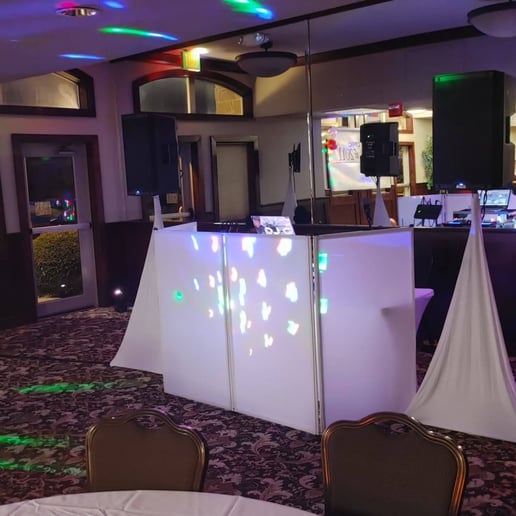 Gallery photo 6 of Mobile DJ