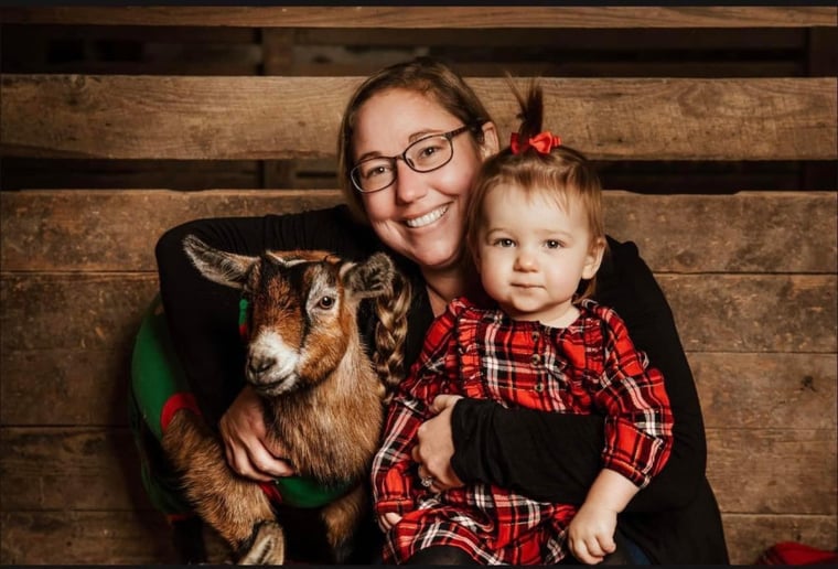 Gallery photo 3 of Swartz Farm Mobile Petting Zoo