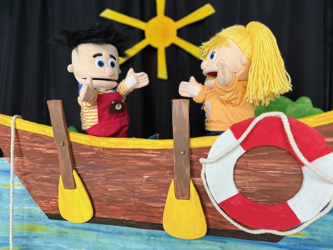 Gallery photo 3 of Mobile Puppet Theater PollyBilly