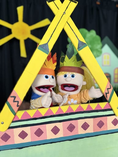 Gallery photo 4 of Mobile Puppet Theater PollyBilly