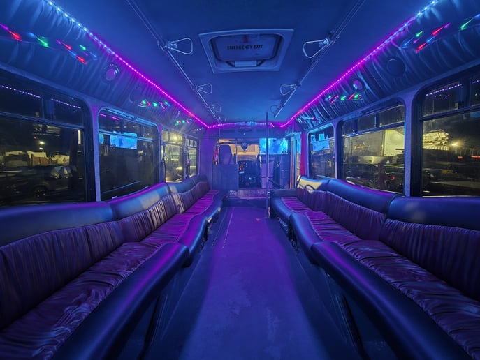 Gallery photo 4 of Mobilique Limo Bus