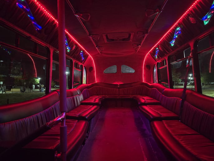 Gallery photo 8 of Mobilique Limo Bus