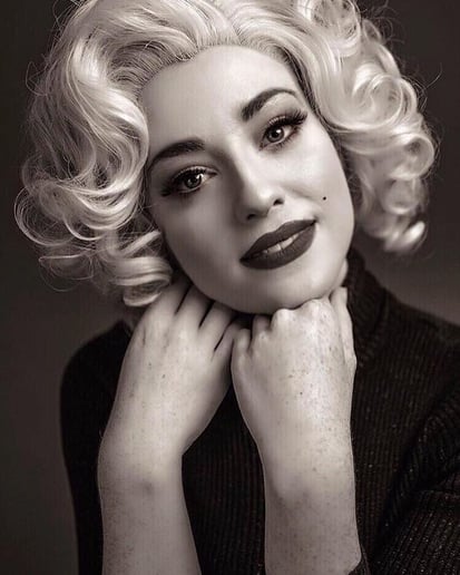Gallery photo 5 of Modern Marilyn