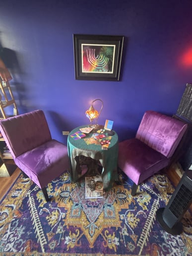 Gallery photo 2 of Modern Meriam Alchemy