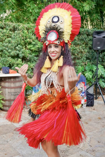 Gallery photo 5 of Moeata LUAU Entertainment