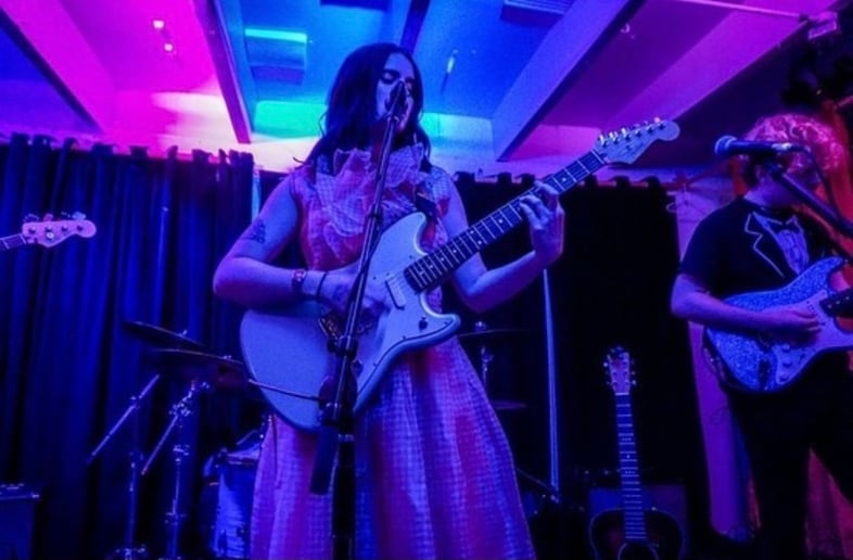 Gallery photo 1 of Molly Frances