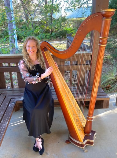 Gallery photo 9 of Molly Ronan Harpist