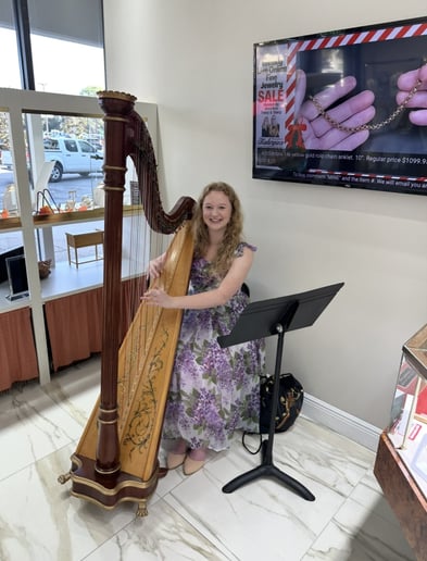Gallery photo 6 of Molly Ronan Harpist