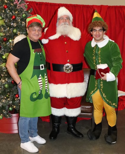 Gallery photo 10 of Moments with Santa Dave