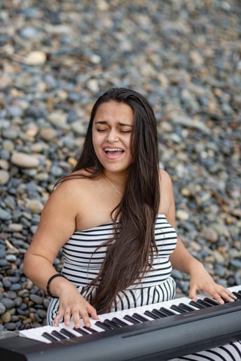 Gallery photo 2 of Monica Larrea