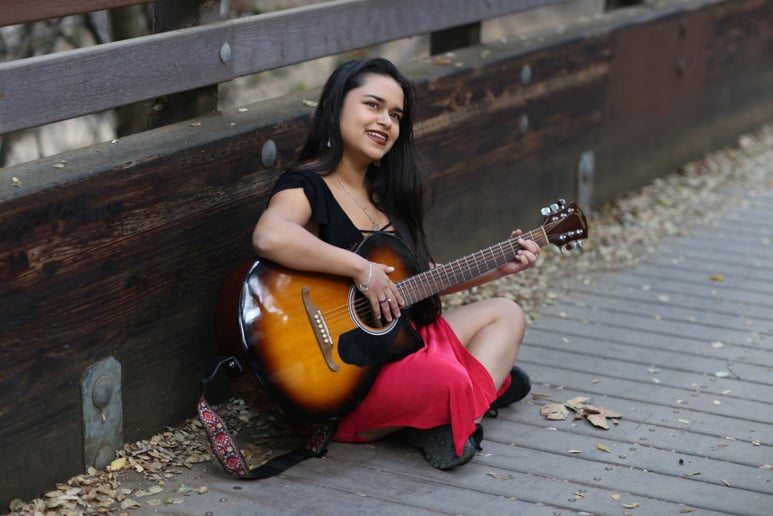 Gallery photo 4 of Monica Larrea