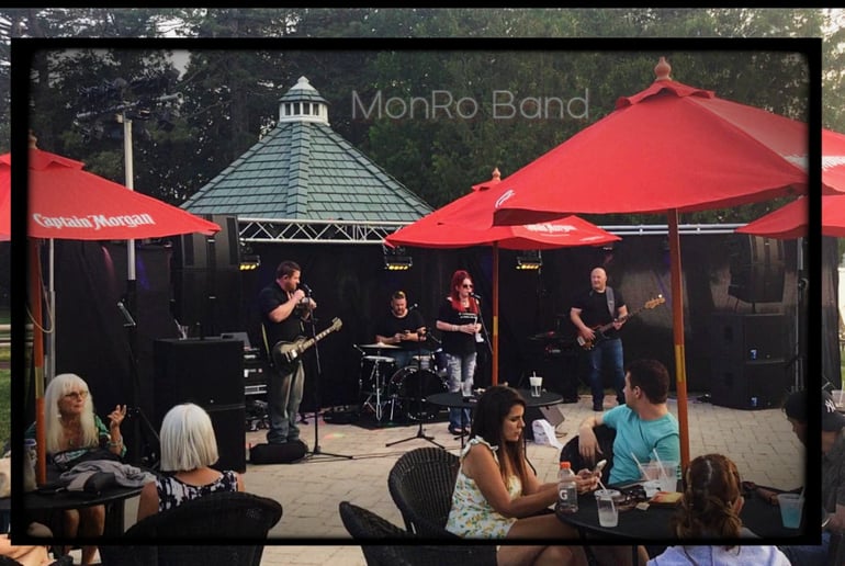 Gallery photo 1 of MonRo