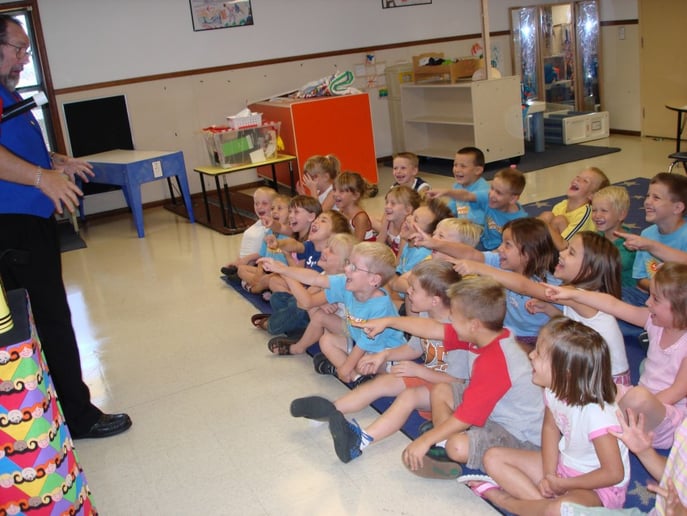 Gallery photo 3 of Mont Dutson Magician