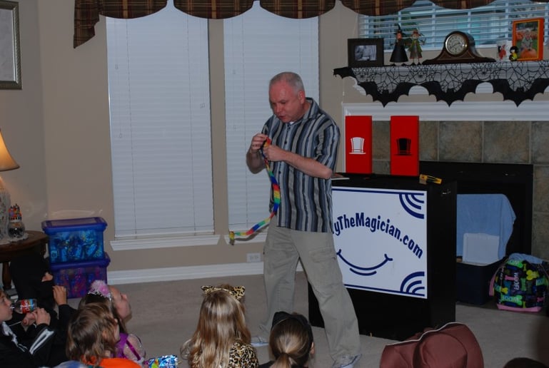 Gallery photo 15 of Monty the Magician