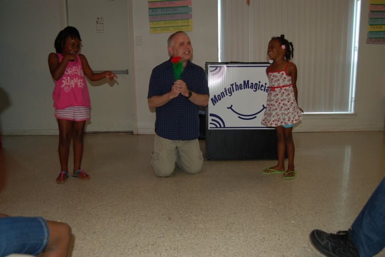 Gallery photo 17 of Monty the Magician