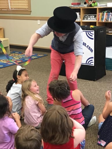 Gallery photo 8 of Monty the Magician