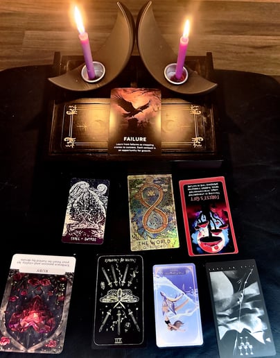 Gallery photo 2 of Moon Child’s Tarot Reading