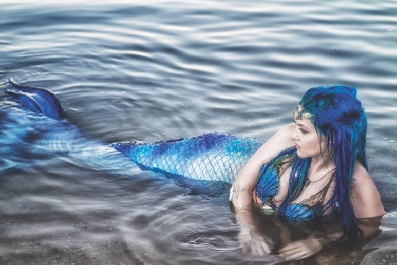 Gallery photo 1 of Moon Mermaid