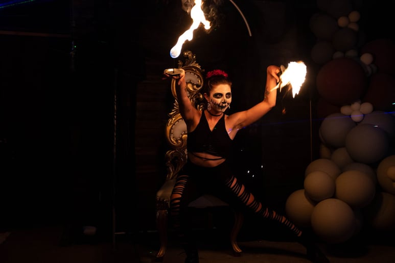 Gallery photo 4 of Lava Flow Fire Show