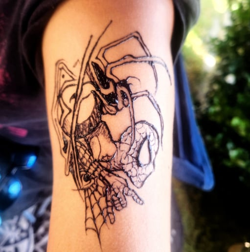 Gallery photo 9 of MoonLit Henna