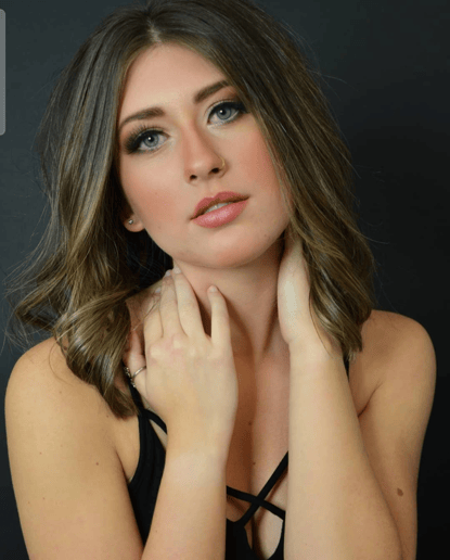 Gallery photo 3 of Moonverse Beauty – Makeup & Lashes
