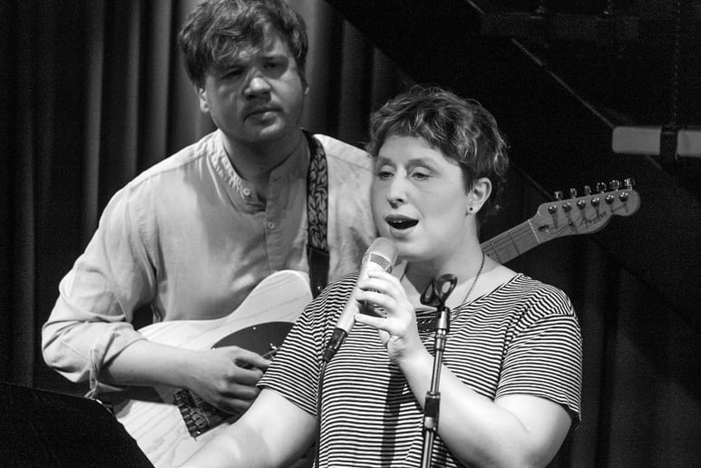 Gallery photo 2 of Mort & Mim — Jazz Guitar & Voice Duo