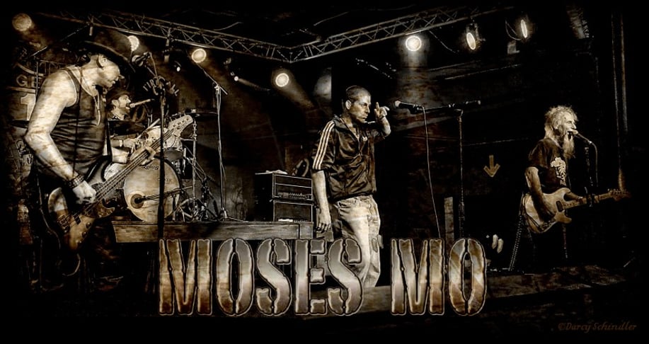 Gallery photo 1 of MosesMo of Mothers Finest Solo Project