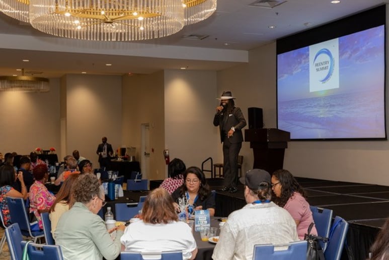 Gallery photo 1 of Amlak-I Foley, Motivational Speaker/ Emcee