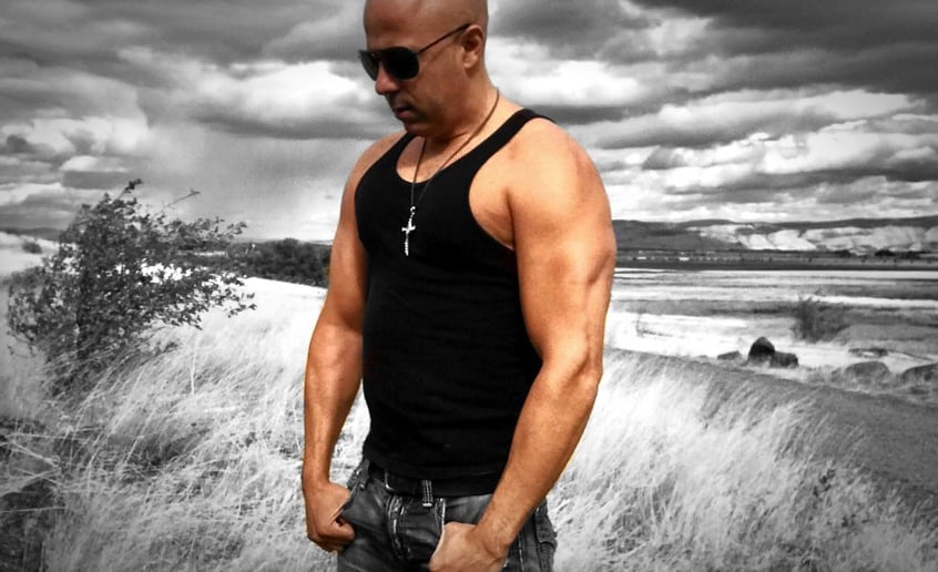 Gallery photo 2 of Gino Alvarez