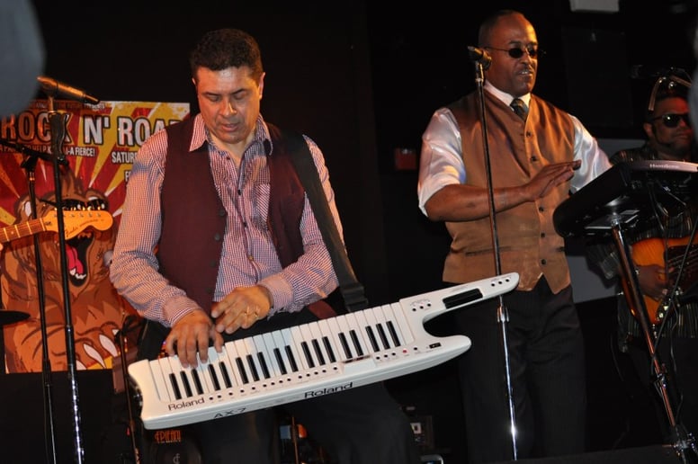 Gallery photo 8 of MPulse Band