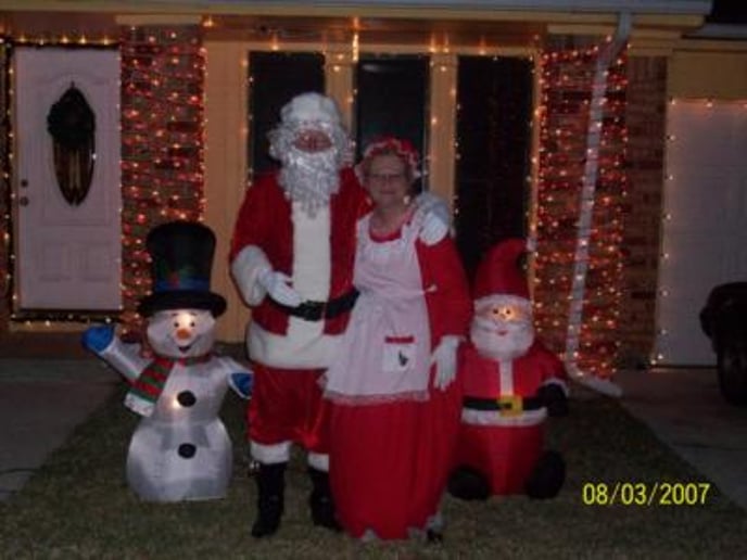 Gallery photo 4 of Mr and Mrs Glory Clown
