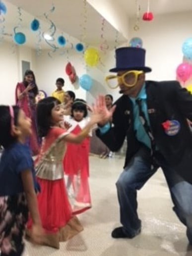 Gallery photo 3 of Mr. Kennys Magic