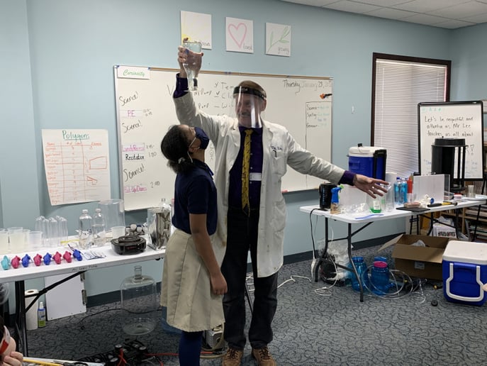Gallery photo 2 of Mr. Lee's Science Magic