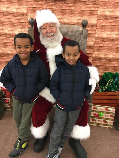 Gallery photo 17 of Santa & Mrs. Claus of the Twin Cities