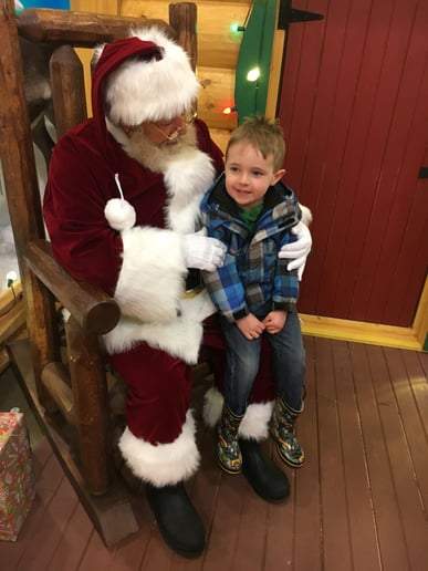 Gallery photo 19 of Santa & Mrs. Claus of the Twin Cities