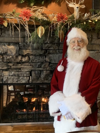 Gallery photo 28 of Santa & Mrs. Claus of the Twin Cities