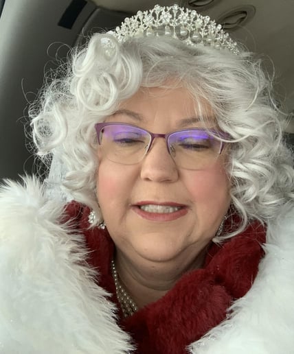 Gallery photo 54 of Santa & Mrs. Claus of the Twin Cities