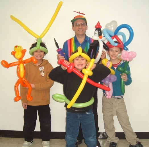 Gallery photo 3 of Mr Twister "The Balloon Guy"