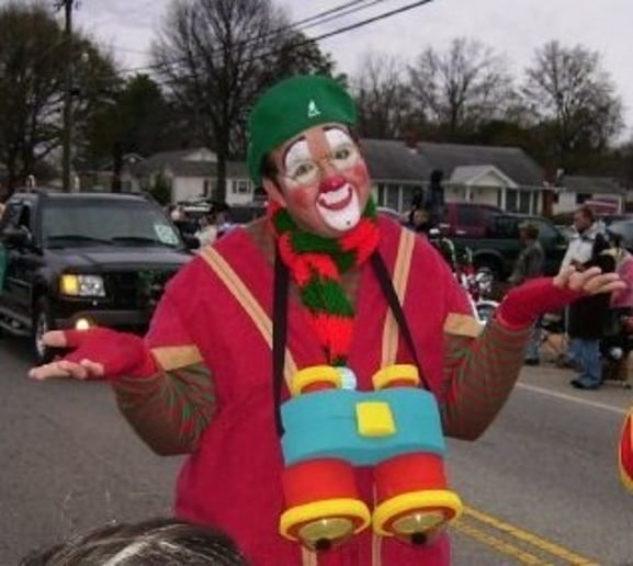 Gallery photo 5 of Mr. Twister the Balloon Guy