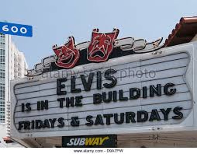 Gallery photo 7 of Vegas Man's Christmas Music & Comedy Extravaganza