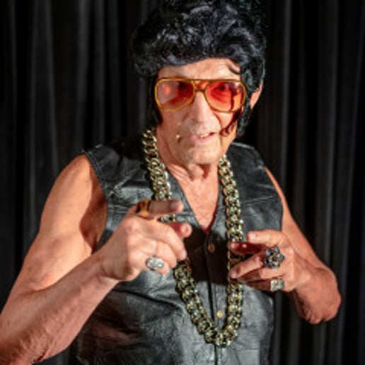 Gallery photo 11 of Vegas Man's Christmas Music & Comedy Extravaganza