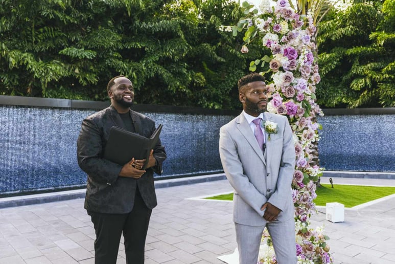 Gallery photo 6 of Mr.Officiant