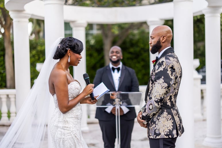 Gallery photo 7 of Mr.Officiant