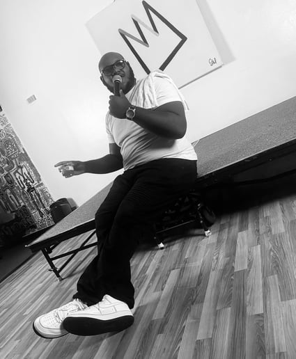 Gallery photo 8 of Mr.Larry Tibbs