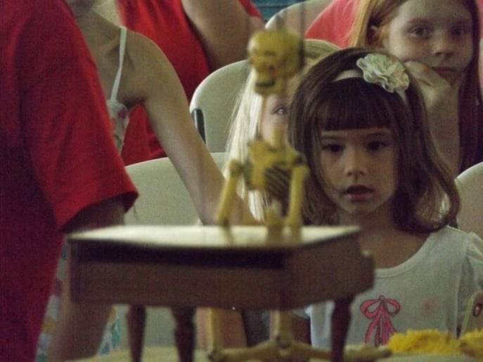 Gallery photo 7 of Mr. Puppet